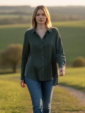 BlueVelvet S Button Down Shirt in Green